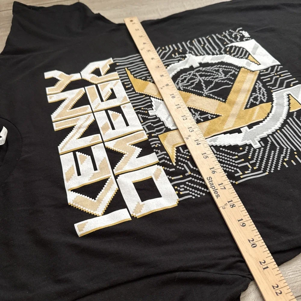 Pro Wrestling Crate Exclusive Kenny Omega‎ 8-Bit T-Shirt SZ L AEW NJPW Black